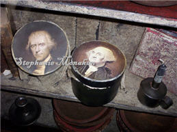 Round Presidents Boxes-