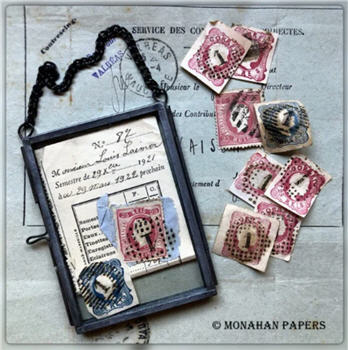 2.5" x 3.5" Ephemera Filed Glass Frame with Chain Hanger