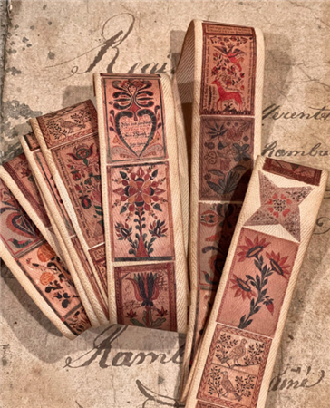 Exclusive Monahan Papers Ribbon